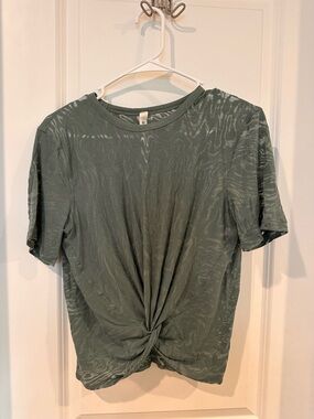 LULULEMON Knot Front Short Sleeve Tee in Sage Green